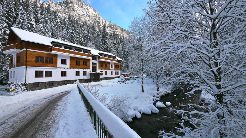 Riverside Демяновская долина Экстерьер фото